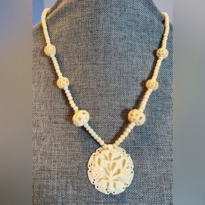 Vintage Cream Ivory/Bone Carved Necklace